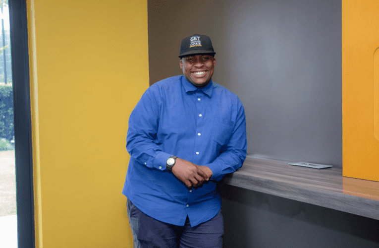 Ulwela ukuhlonishwa kosomabhizinisi baselokishini aphinde abaphonsele inselelo kwabona uqobo. Uxoxe noSLINDILE KHANYILE ngohambo lwakhe