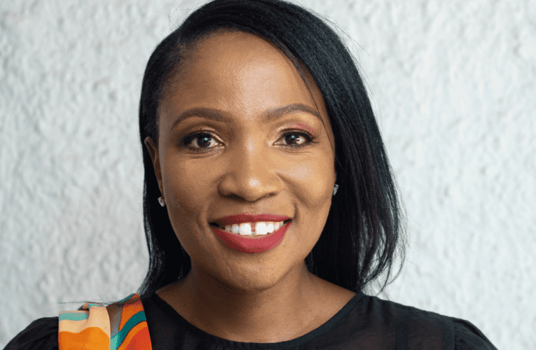 Ukungasabi ukuzikhulumela nokucela into ayifunayo yikhona okumvulele iminyango emsebenzini nokukhulisa ibhizinisi lakhe. Uxoxe noSLINDILE KHANYILE