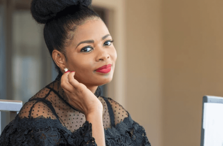 Ukhuliswe yinto engathathwa njengemqoka ekuphatheni amabhizinisi olawula enye yezinkampani zabesifazane ezinkulu eNingizimu Afrika. Uxoxe noSLINDILE KHANYILE