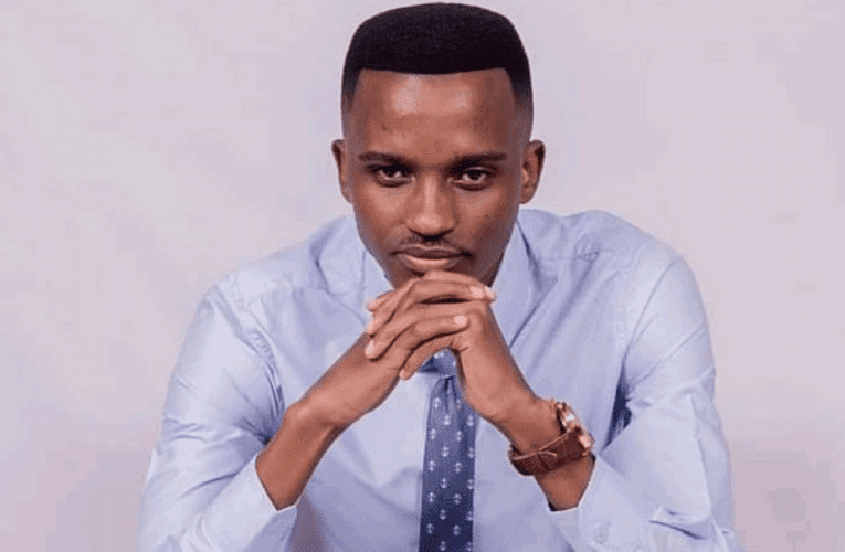 Ukhiqiza amawashi abesilisa athi yena anemfihlo phakathi. Uxoxe noTEBOGO MOKWENA