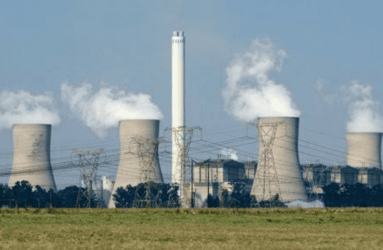 Kunenhlasi yethemba ngenkinga yokushoda kukagesi ezweni. USLINDILE KHANYILE uyabika