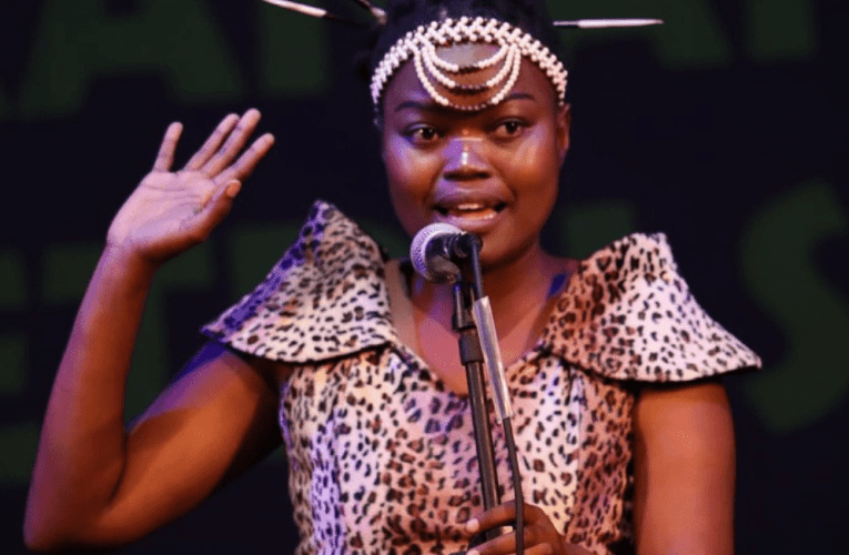 Kuleli sonto kuSAZIWAYO NEMALI sixoxa noSindiswa ‘uLady Afrika’ Zulu, umbhali nembongi yezinkondlo zesiZulu nomnikazi wenkampani ehlela imicimbi i-Afrikazania Ink. Unencwadi yeqoqo lezinkondlo esihloko sithi Mayine