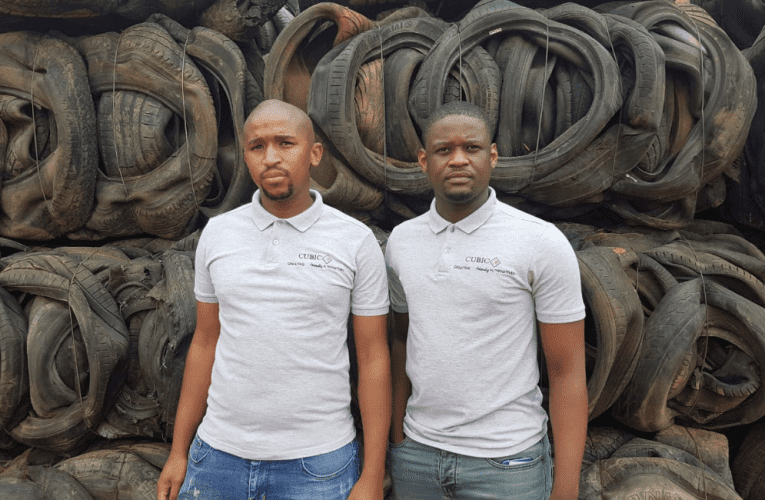 Basungule inkampani kapholishi ekhulayo futhi eyonga imvelo. Omunye wabo uxoxe noZIMBILI MAZIBUKO