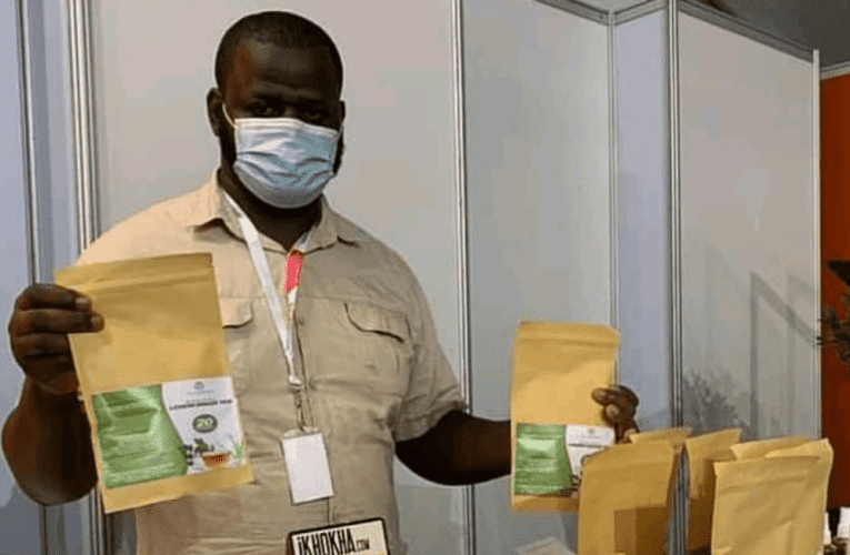 Wadela umsebenzi emayini enkulu ngoba esabela kubizo lokuba wumlimi owenza ezibukwayo ngesitshalo sezimanga. Uxoxe noTEBOGO MOKWENA