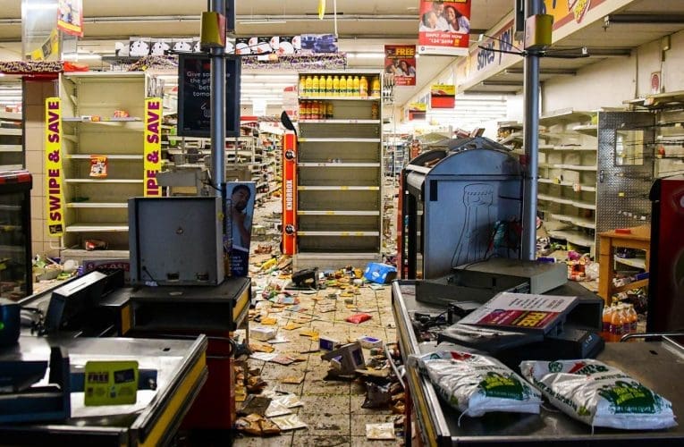 Bancoma imizamo emisha yokutakula amabhizinisi amancane akhahlanyezwe yiCOVID-19. USLINDILE KHANYILE uyabika