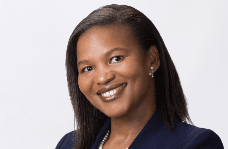 Uzinikele ukuthuthukisa ulwazi ngokwenzeka emkhathini ukuphucula impilo yabantu emhlabeni. Uxoxe noSLINDILE KHANYILE