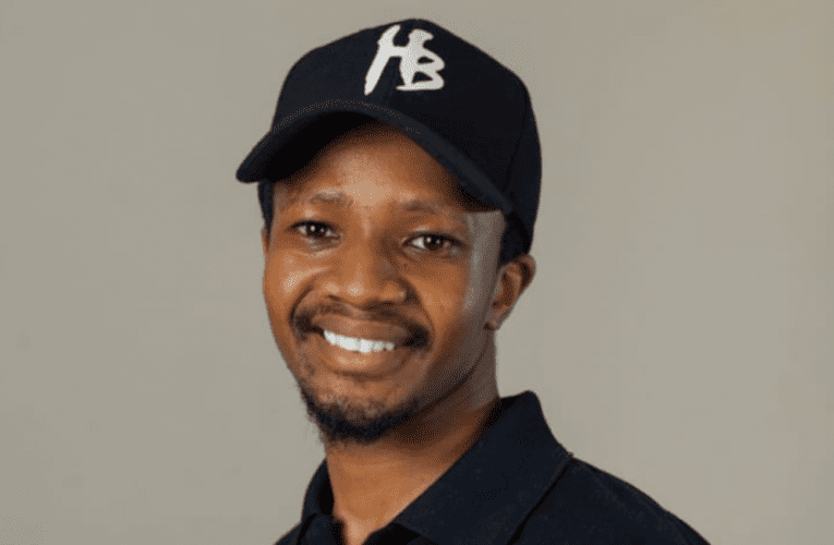 Isibonelo sikagogo wakhe owayondla ngokudayisa simkhuthaze ukuthi asungule ibhizinisi. Uxoxe noNQOBILE NDLOVU