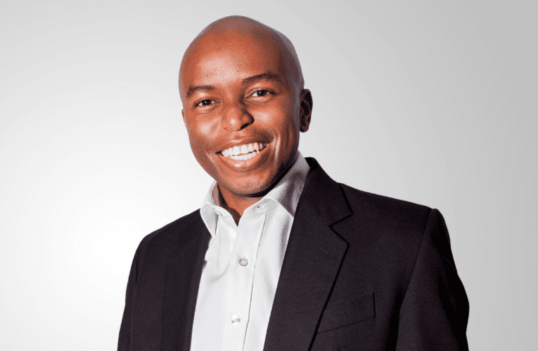 Uphokophele ukufundisa abantu ukuthi ukutshala imali akusikho okomntakabani kuphela. INTATHELI YOMBELE iyabika