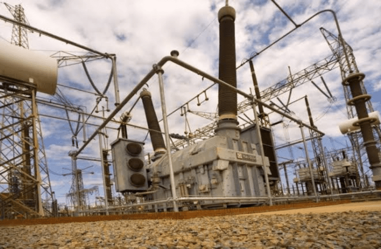 ISabelomali kufanele sicacise nge-Eskom, kusho izingqapheli. USLINDILE KHANYILE uyabika