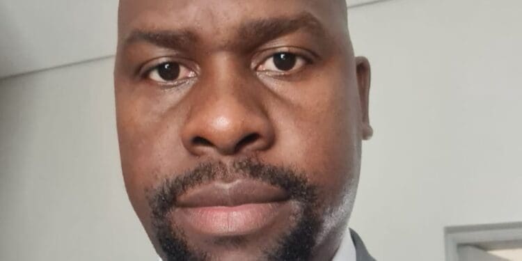 Uyisibonelo sokuthi imfundo iwukhiye kwabafisa ukukhula embonini yokudayisa izakhiwo. Uxoxe noTEBOGO MOKWENA