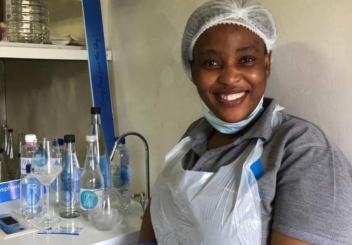 Usizi lomphakathi limenze waqhamuka nesu loxazulula inkinga yamanzi ngakubo. Ixoxe neNTATHELI YOMBELE