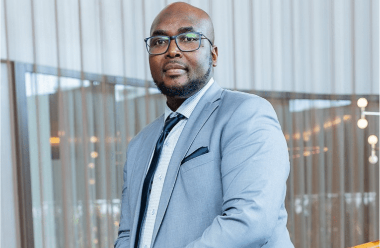 IKhomishini yokuNcintisana ibheka isinqumo esivune amabhange