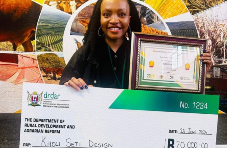 Uphokophele ukubayisikhondlakhondla umsikingqephu wasemakhaya 