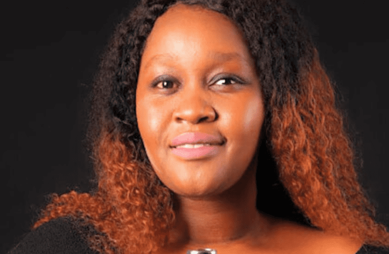 Ukuxazulula inkinga yakhe kwamholela ebhizinisini lesikhumba