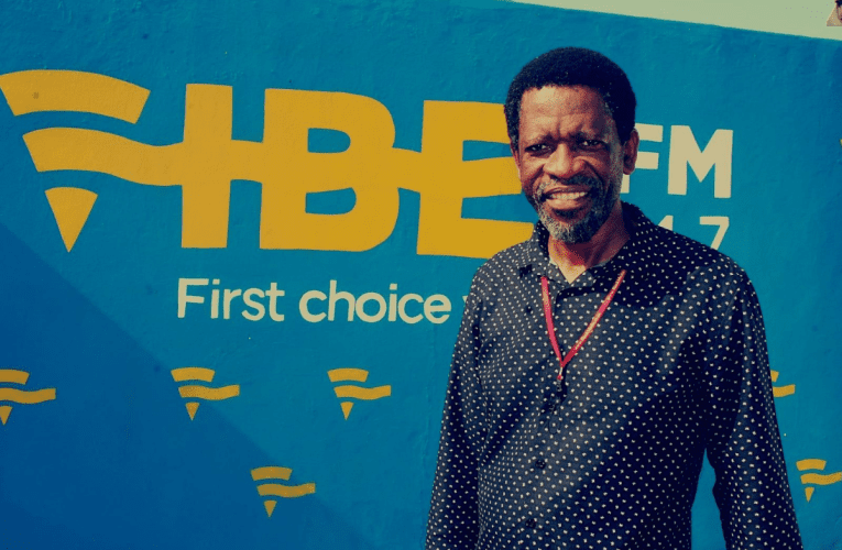 ‘Sebenzisa imali ukuthuthukisa imfundo yakho’