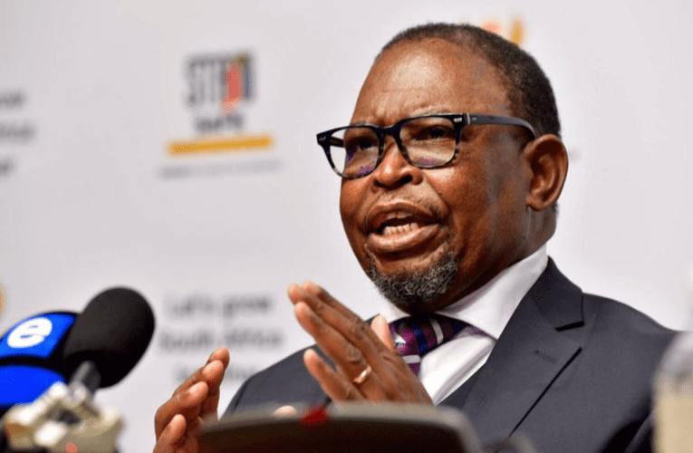 Okuhlongozwa yiYurophu kuzoyilimaza i-Afrika, kuloba uJabulani Sikhakhane