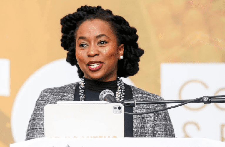 Kwethulwe isikhwama sikaR100 million sokuthuthukisa osozimboni kwezolimo