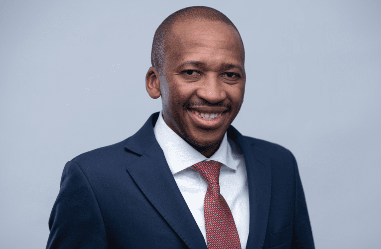 Insizwa yaseShowe iloku idlondlobele eStandard Bank