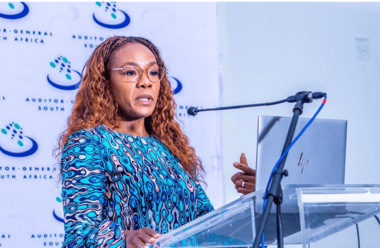 Umcwaningimabhuku uhlawulise imenenja kaMasipala uR4.6 million