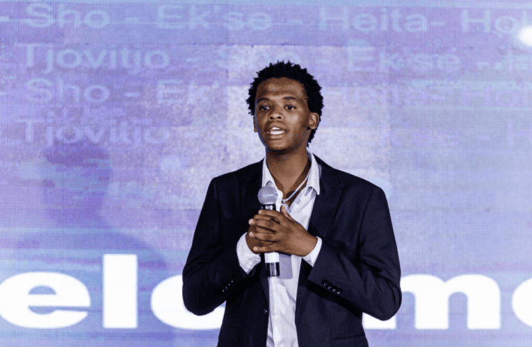 Wenza imigexo enomlingo wokuhlanganisa izihlobo ezidukile nemindeni yazo