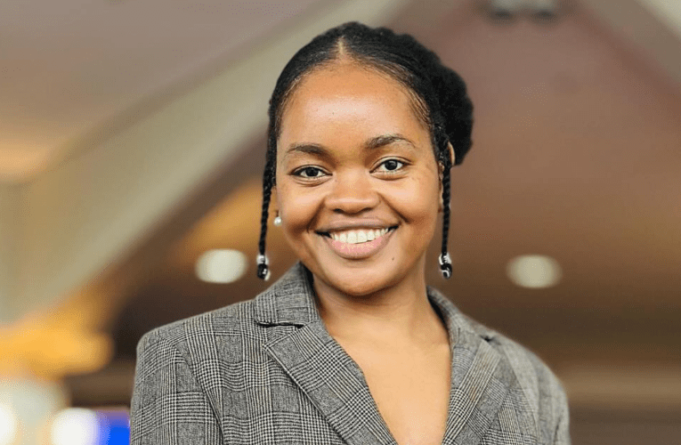 Owenza izinto zekhanda nezimonyo usengenise ezitolo zobuchwepheshe