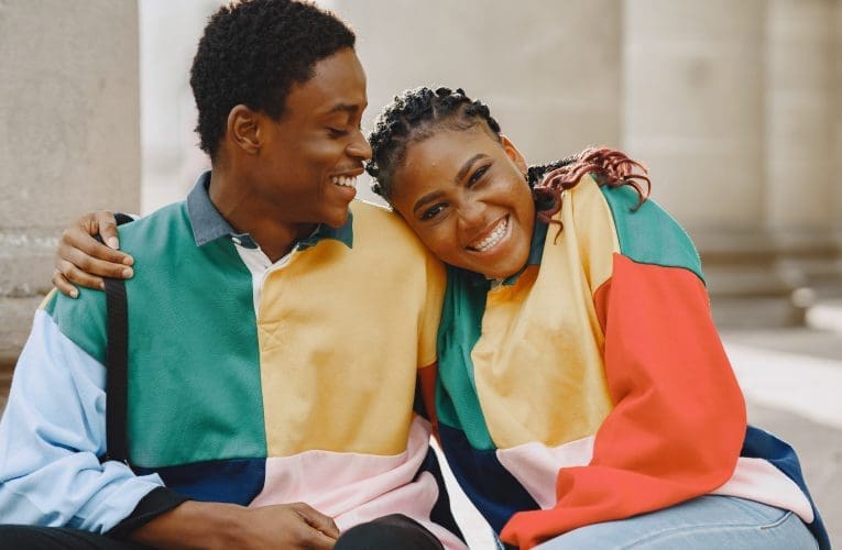 Kumqoka ukuthi izithandani zihlele izimali ndawonye – umeluleki