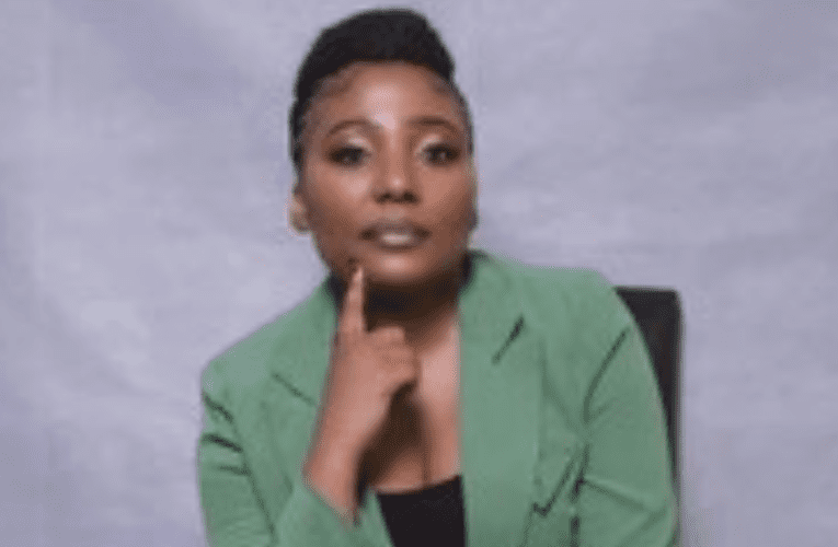 Intombazane ihamba nabo embonini yezokuthutha ngamaloli