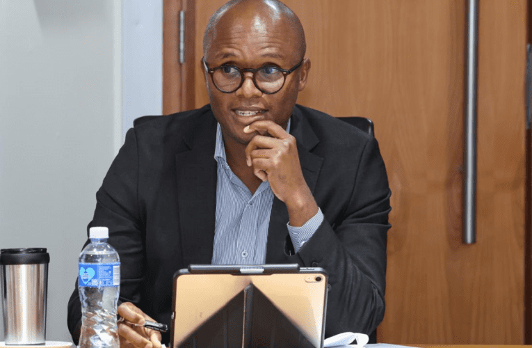 Izinyunyana zigxeka abafuna ukuvala iSouth African Post Office 