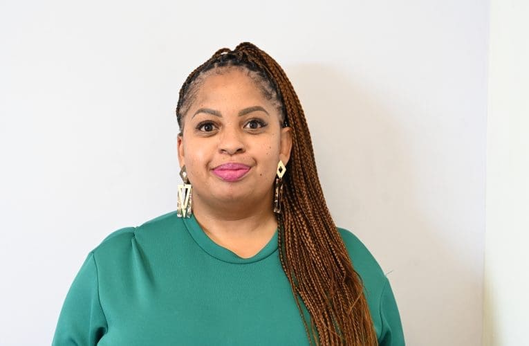 Ziyasinda izindleko zempilo kubantu baseNingingizimu Afrika – umbiko