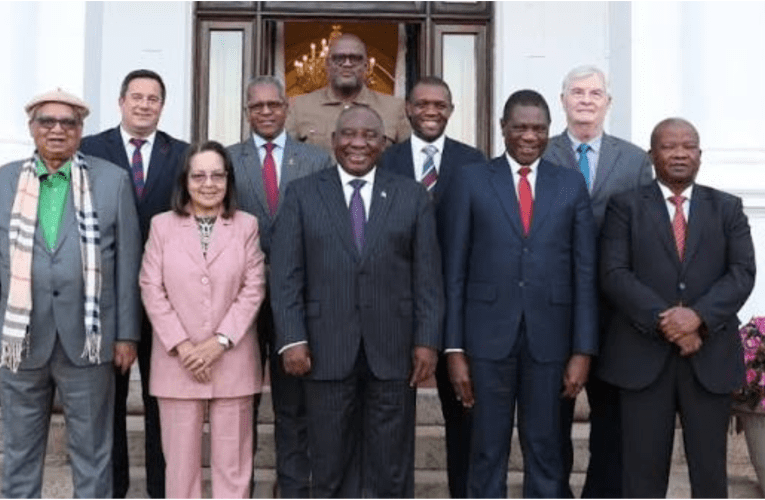 Ukhetho lomasipala oluzayo luzozala oholumeni bobambiswano, kuloba uJabulani Sikhakhane