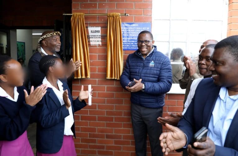 Umasipala uvule izikhungo zomphakathi ukuhlomisa intsha