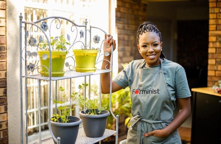 ‘Ungqongqoshe wezolimo’ ucija abalimi nabafuyi