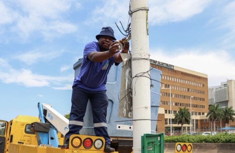 Asimile Siyaqhuba – Sekuphele iminyaka emihlanu uMasipala waseThekwini uqinisekisa ugesi othembekile